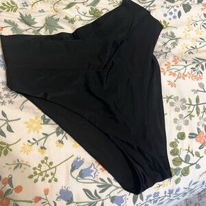Aerie High Wasted Cross over Bikini Bottoms Medium Black